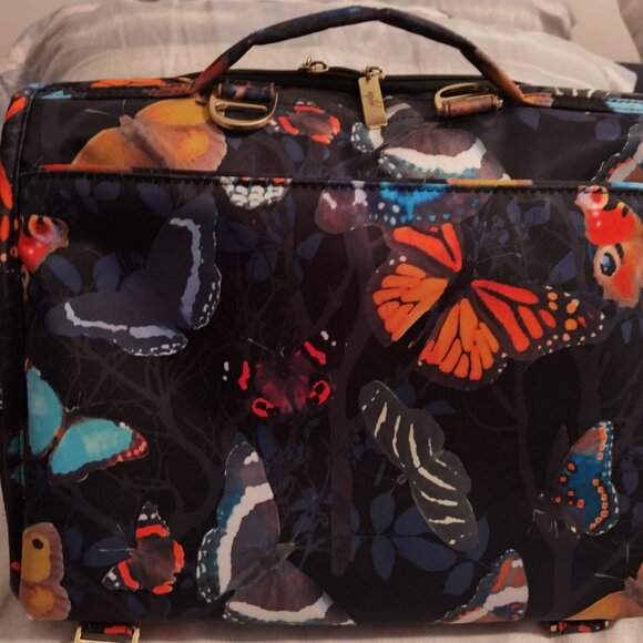 JuJuBe BFF Butterfly Social crossbody, backpack, diaper bag - Picture 2 of 5